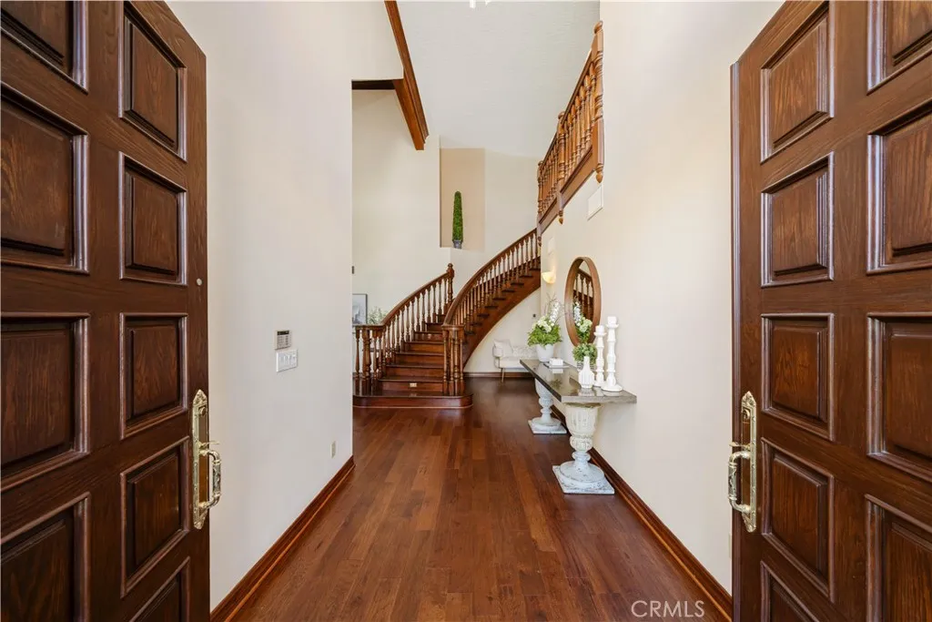 24784 Wooded Vista, West Hills, California 91307 home-pic-2