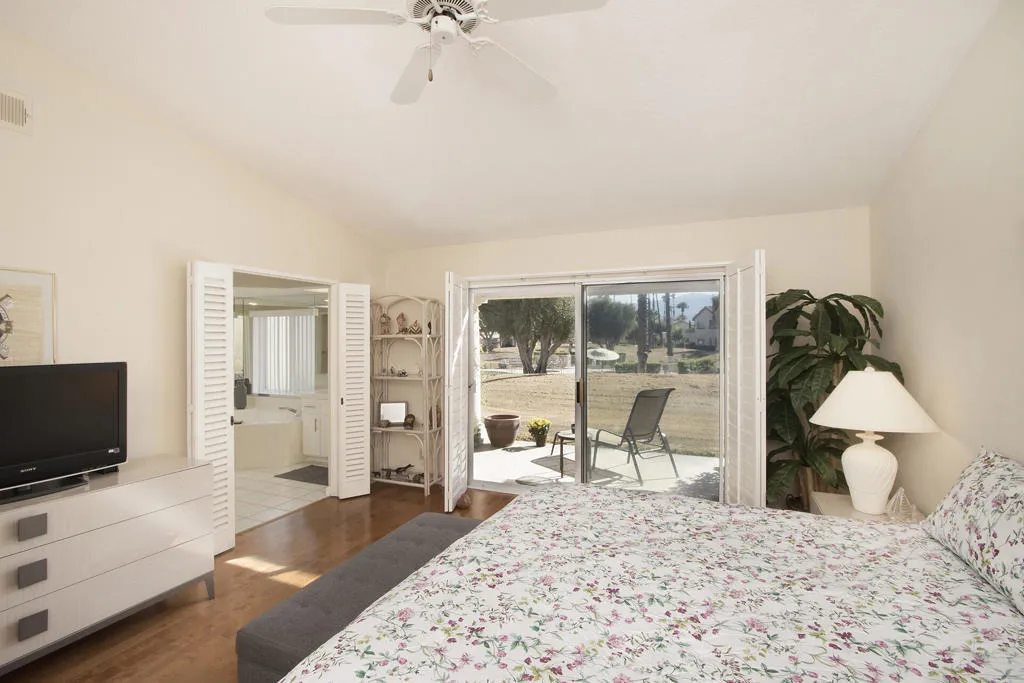 796 Montana Vista Drive, Palm Desert, California 92211 home-pic-12