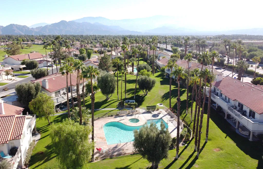 796 Montana Vista Drive, Palm Desert, California 92211 home-pic-32