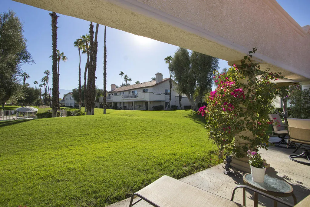 796 Montana Vista Drive, Palm Desert, California 92211 home-pic-24