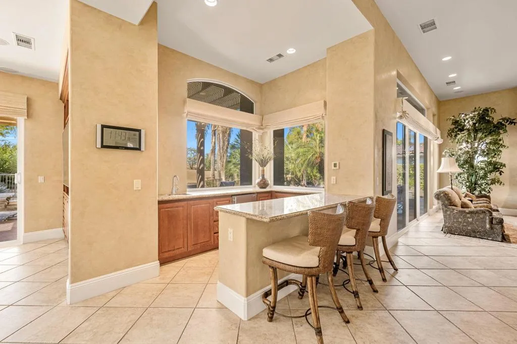 311 Eagle Dance Circle, Palm Desert, California 92211 home-pic-15