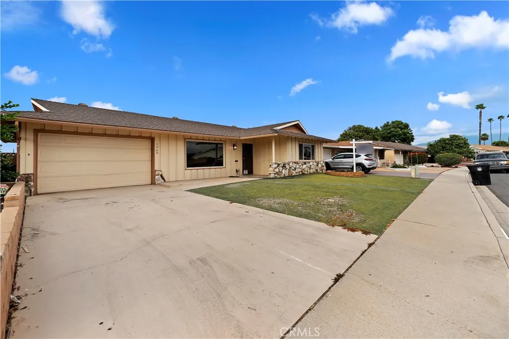 1560 1560 Amberwood, Hemet, California 92543 home-pic-6