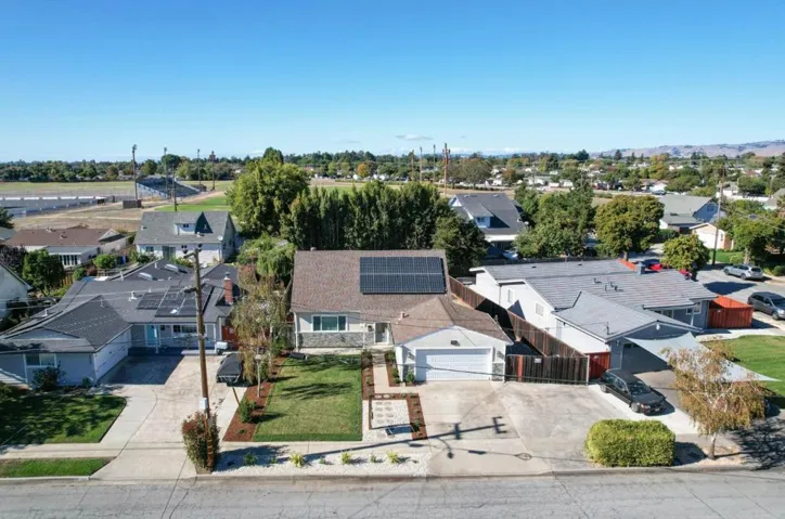 6025 Radcliffe Avenue, Newark, California 94560