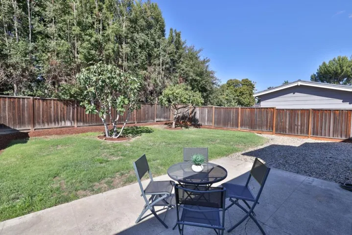 6025 Radcliffe Avenue, Newark, California 94560