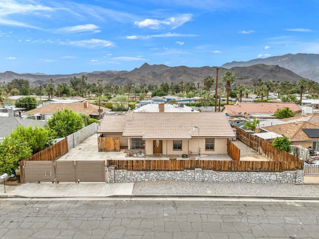3933 Cll San Antonio, Palm Springs, California 92264 home-pic-47