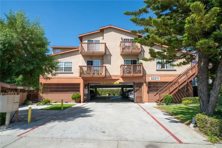 32311 Alipaz Street, San Juan Capistrano, California 92675