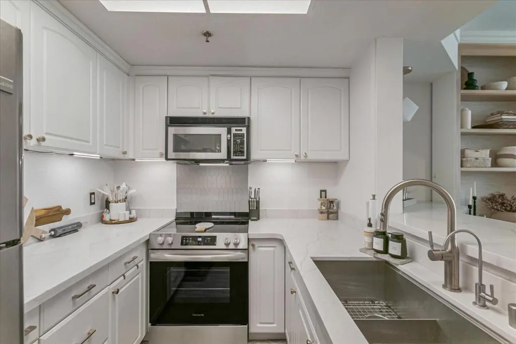 411 Park Avenue 106, San Jose, California 95110 home-pic-5