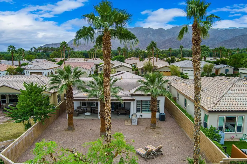81810 La Paz Court, La Quinta, California 92253 home-pic-37