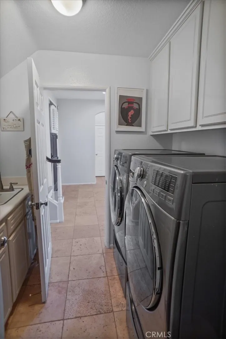 24600 Avignon, Valencia, California 91355 home-pic-20