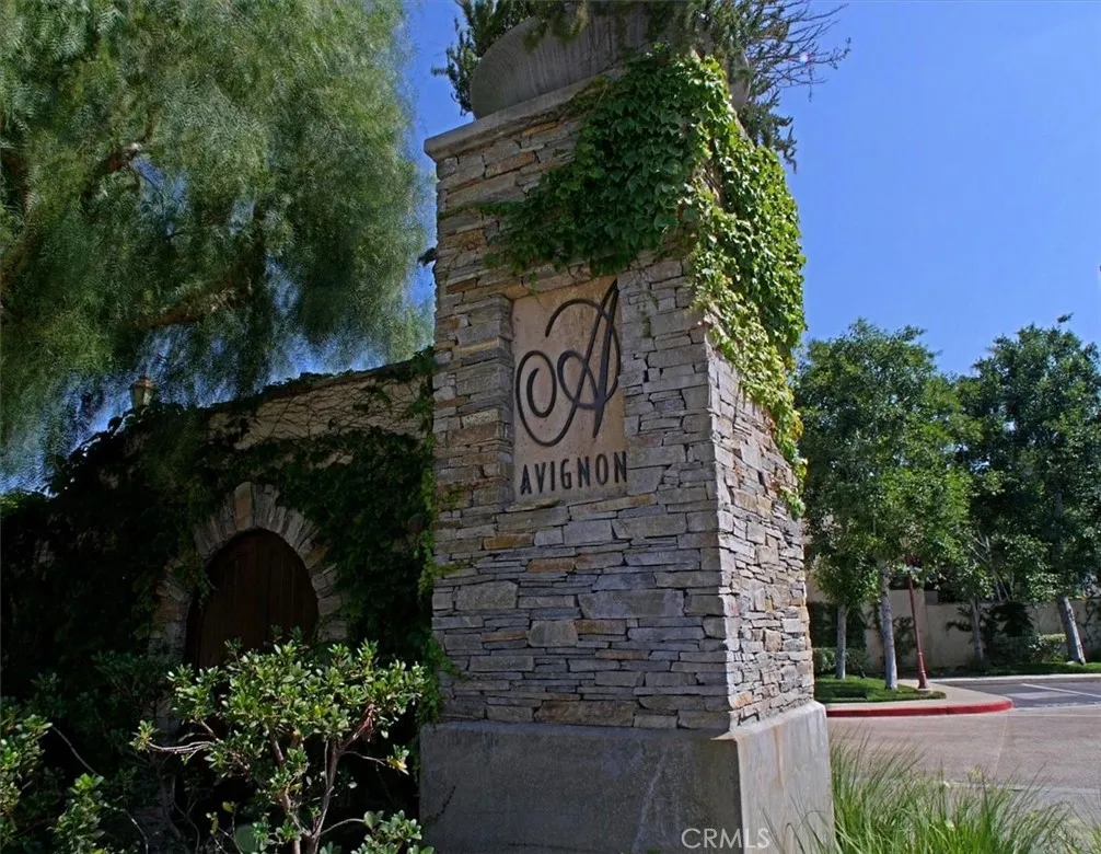 24600 Avignon, Valencia, California 91355 home-pic-26