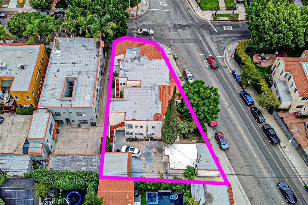 5355 W 8th Street, Los Angeles, California 90036 home-pic-6