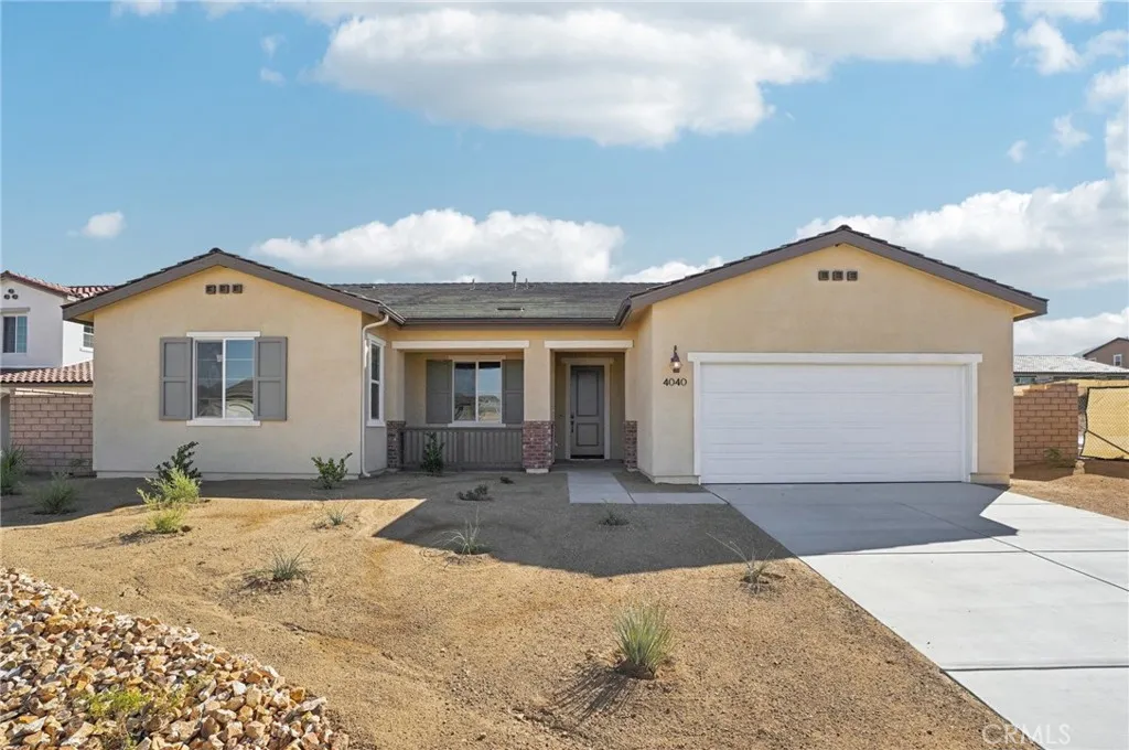 4040 Saddlewood Drive, Palmdale, California 93551 home-pic-0
