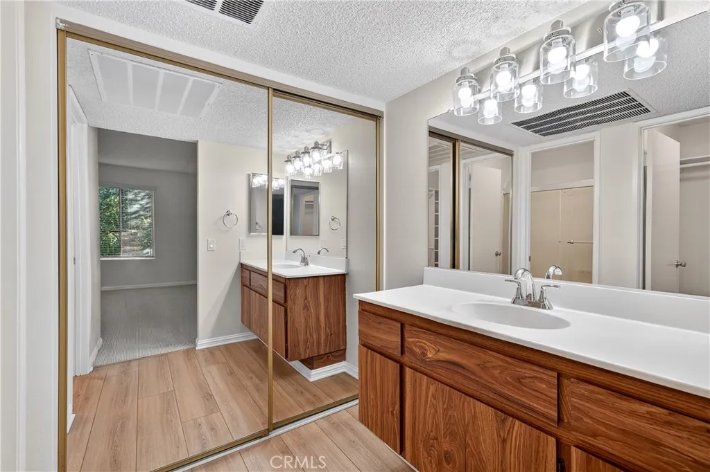 23220 Orange 2, Lake Forest, California 92630 home-pic-12