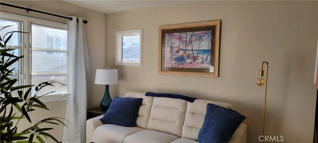 3rd BR w/Queen Sleeper, Walkin Closet - (Choice to Set Up as Comfy Permanent bed)