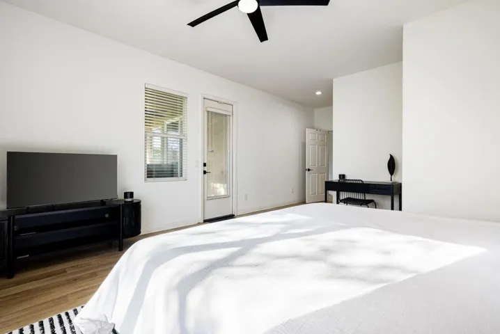 25-web-or-mls-TJ_Travolta_OPMG_0125_025