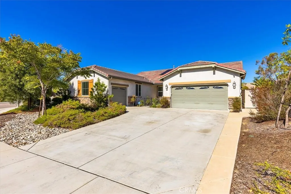 23346 Platinum, Wildomar, California 92595 home-pic-0