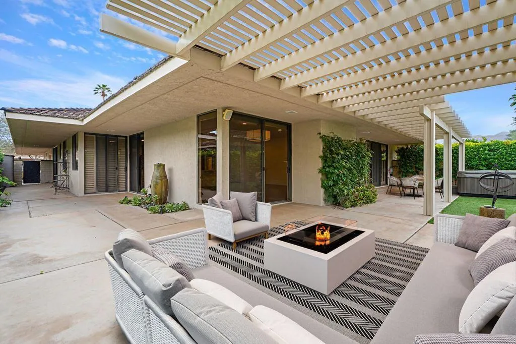 26 Princeton Drive, Rancho Mirage, California 92270 home-pic-24