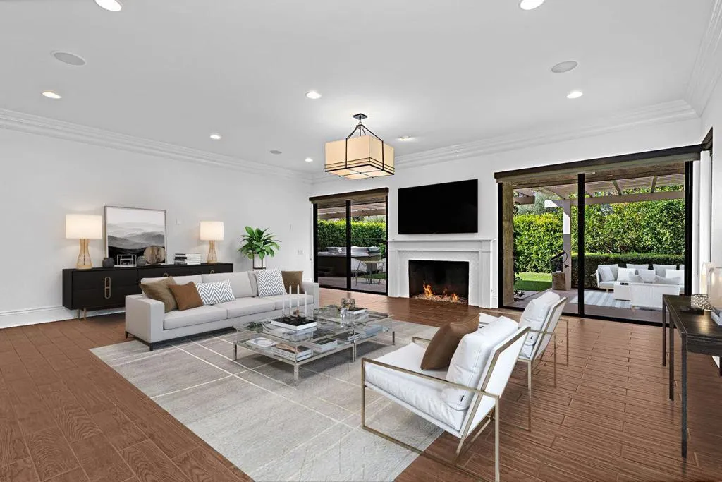 26 Princeton Drive, Rancho Mirage, California 92270 home-pic-1