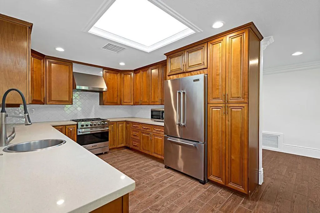 26 Princeton Drive, Rancho Mirage, California 92270 home-pic-10