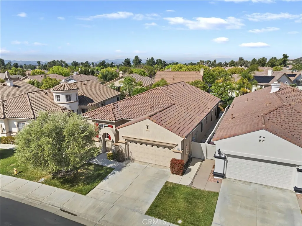 29427 Winding Brook, Menifee, California 92584 home-pic-26