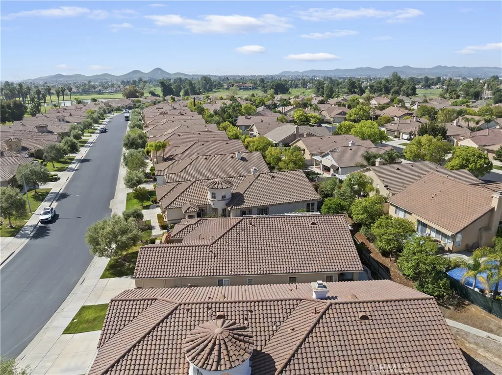 29427 Winding Brook, Menifee, California 92584 home-pic-25