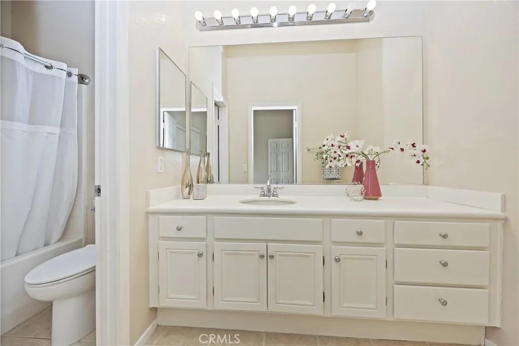29427 Winding Brook, Menifee, California 92584 home-pic-10