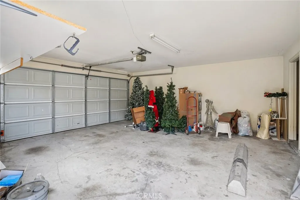 2116 Marine Avenue, Gardena, California 90249 home-pic-39