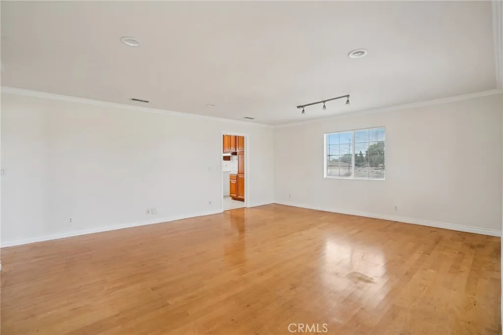 2116 Marine Avenue, Gardena, California 90249 home-pic-22