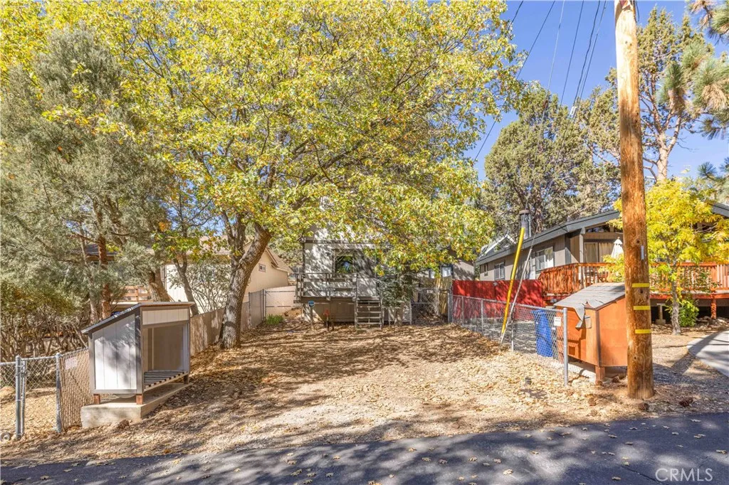 548 Moreno Lane, Sugarloaf, California 92386 home-pic-25