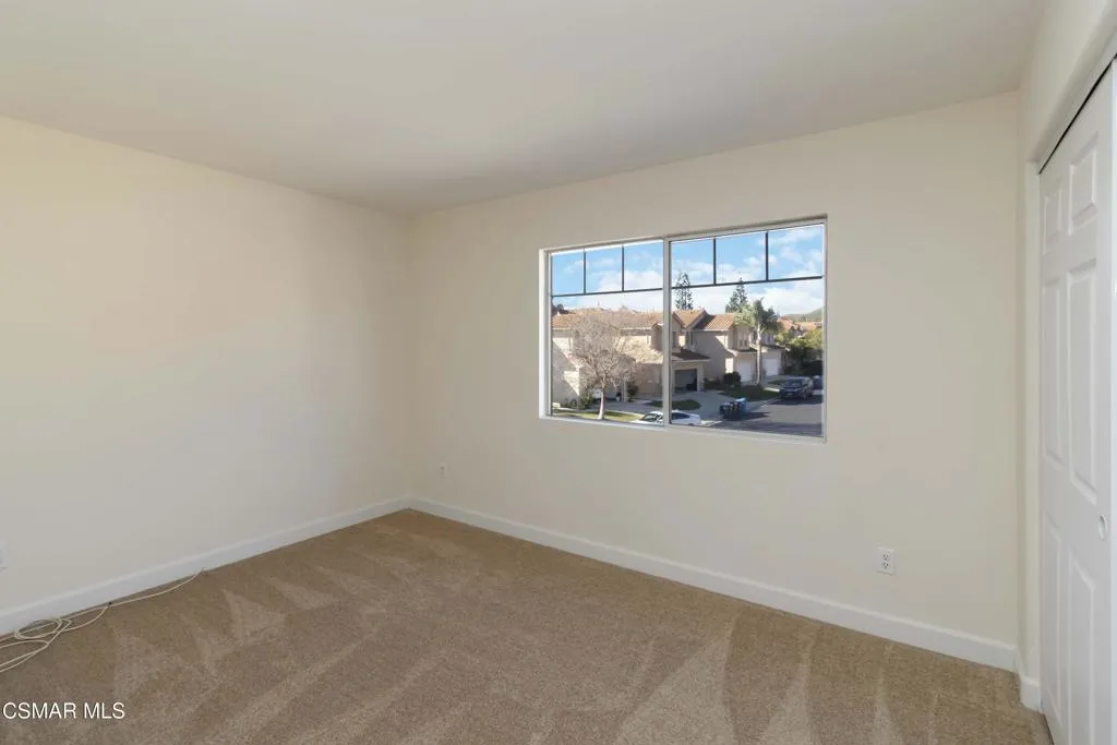 117 Macademia Lane, Simi Valley, California 93065 home-pic-32