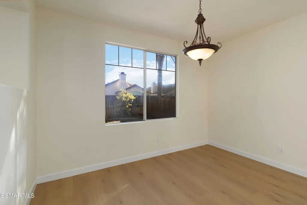 117 Macademia Lane, Simi Valley, California 93065 home-pic-21
