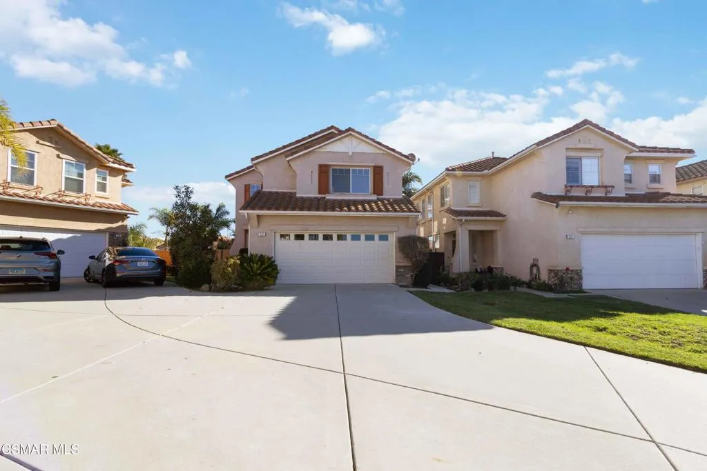 117 Macademia Lane, Simi Valley, California 93065 home-pic-4