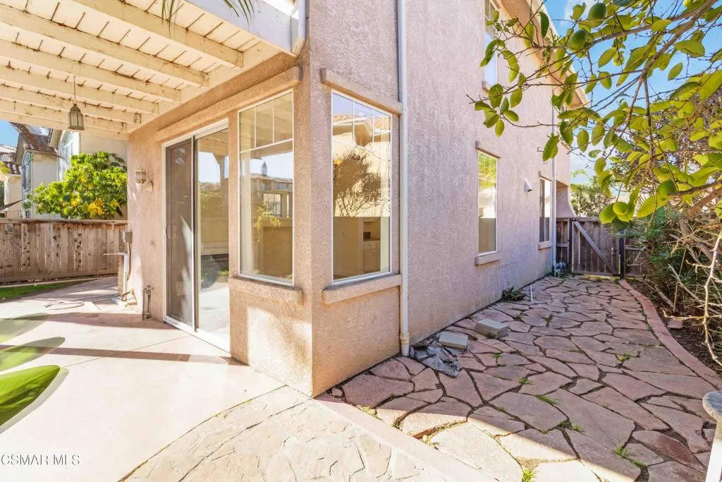 117 Macademia Lane, Simi Valley, California 93065 home-pic-48