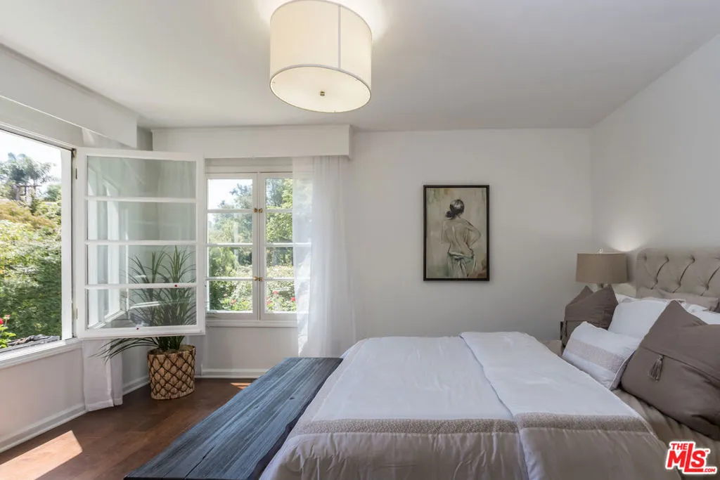 2928 Westbrook Avenue, Los Angeles, California 90046 home-pic-24