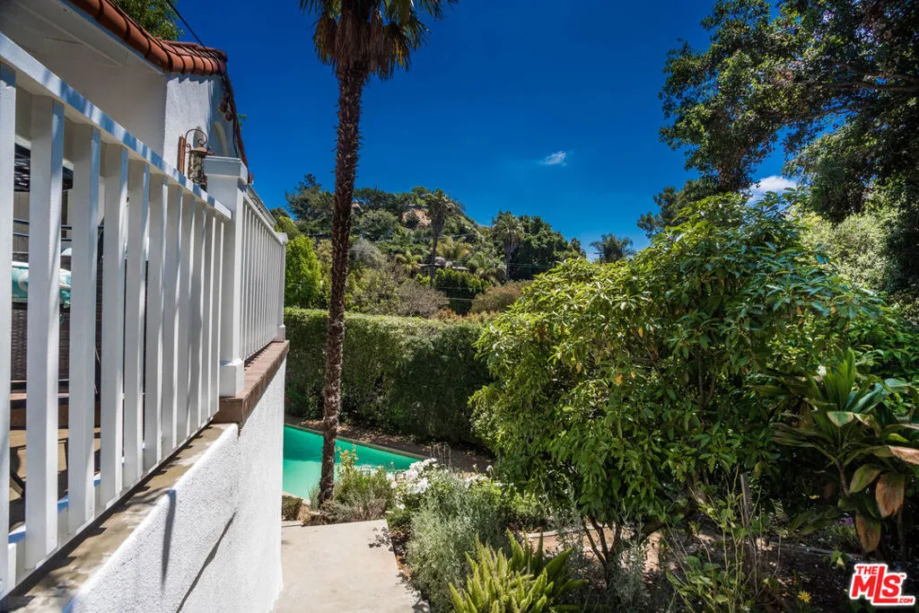 2928 Westbrook Avenue, Los Angeles, California 90046 home-pic-32