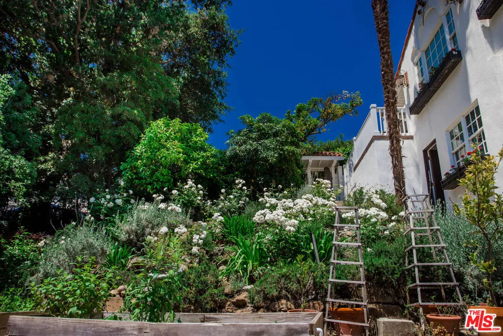 2928 Westbrook Avenue, Los Angeles, California 90046 home-pic-35