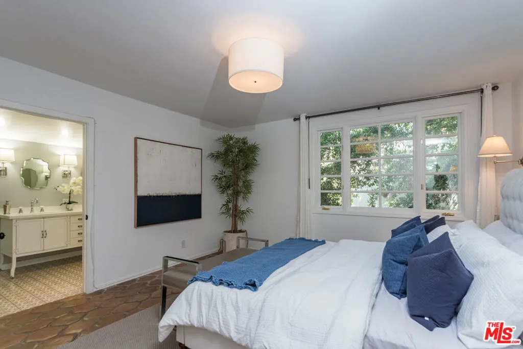 2928 Westbrook Avenue, Los Angeles, California 90046 home-pic-14