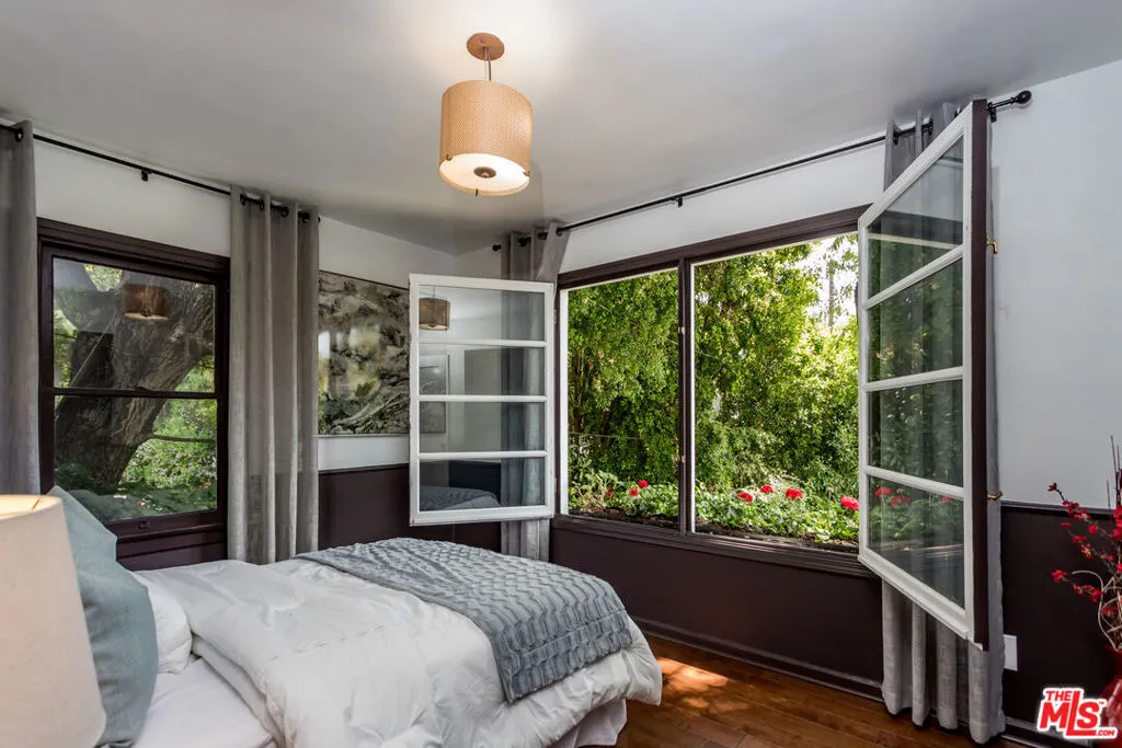 2928 Westbrook Avenue, Los Angeles, California 90046 home-pic-20