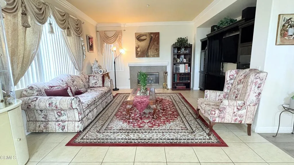 1902 Ribera Drive, Oxnard, California 93030 home-pic-12