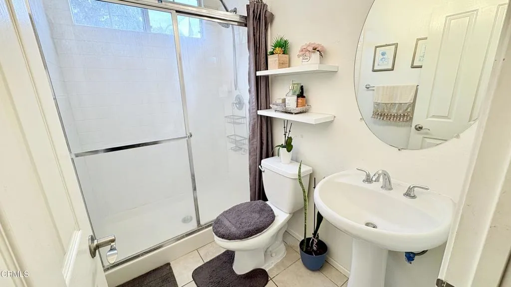 1902 Ribera Drive, Oxnard, California 93030 home-pic-5