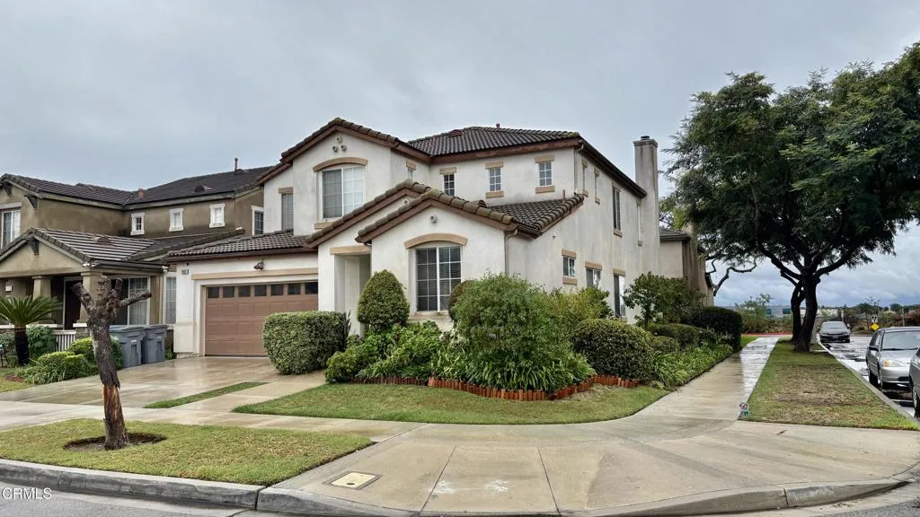 1902 Ribera Drive, Oxnard, California 93030 home-pic-1