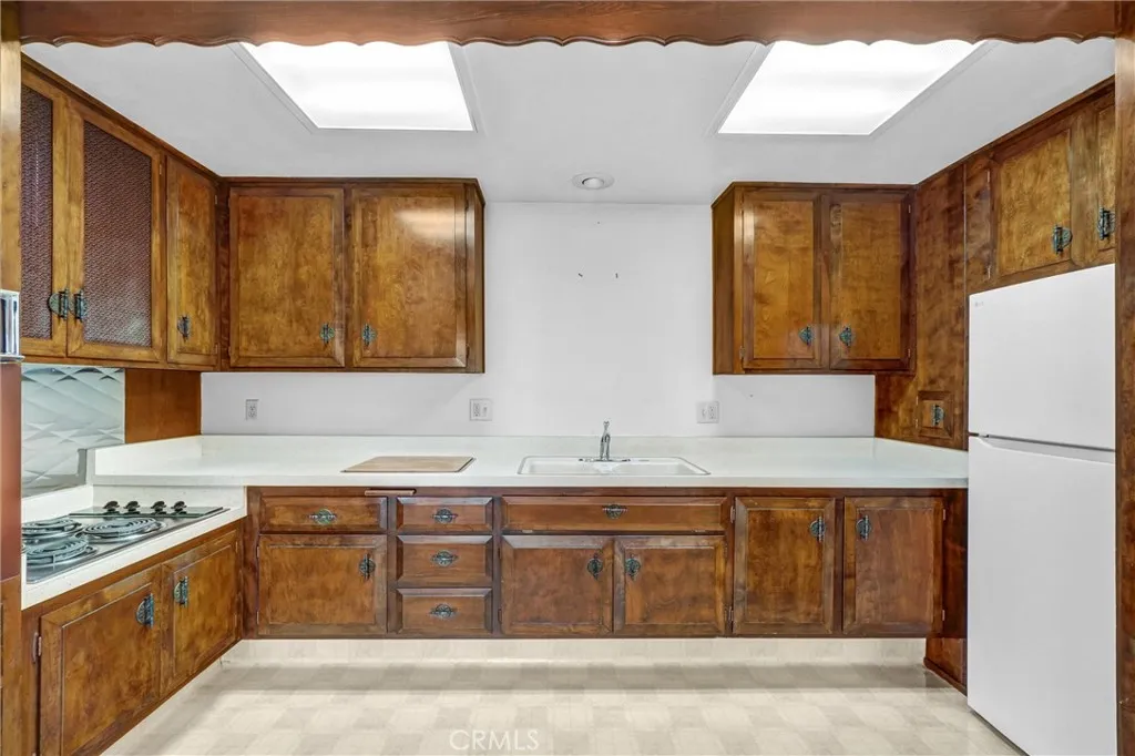 13500 Saint Andrews 7f, Seal Beach, California 90740 home-pic-15