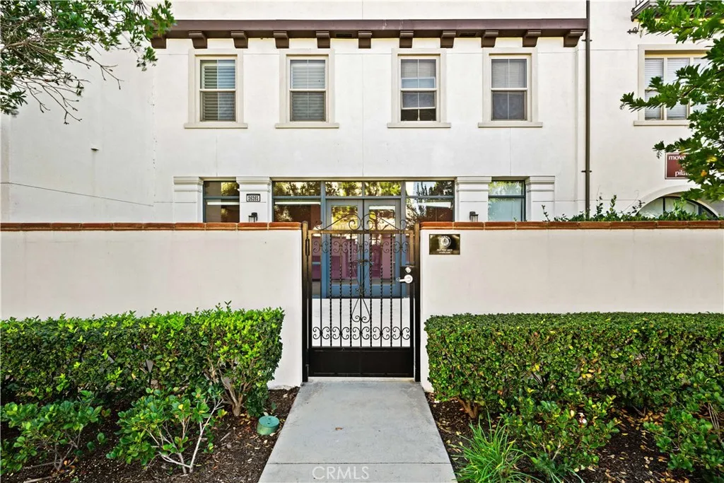 26265 Prima Way, Saugus, California 91350 home-pic-39