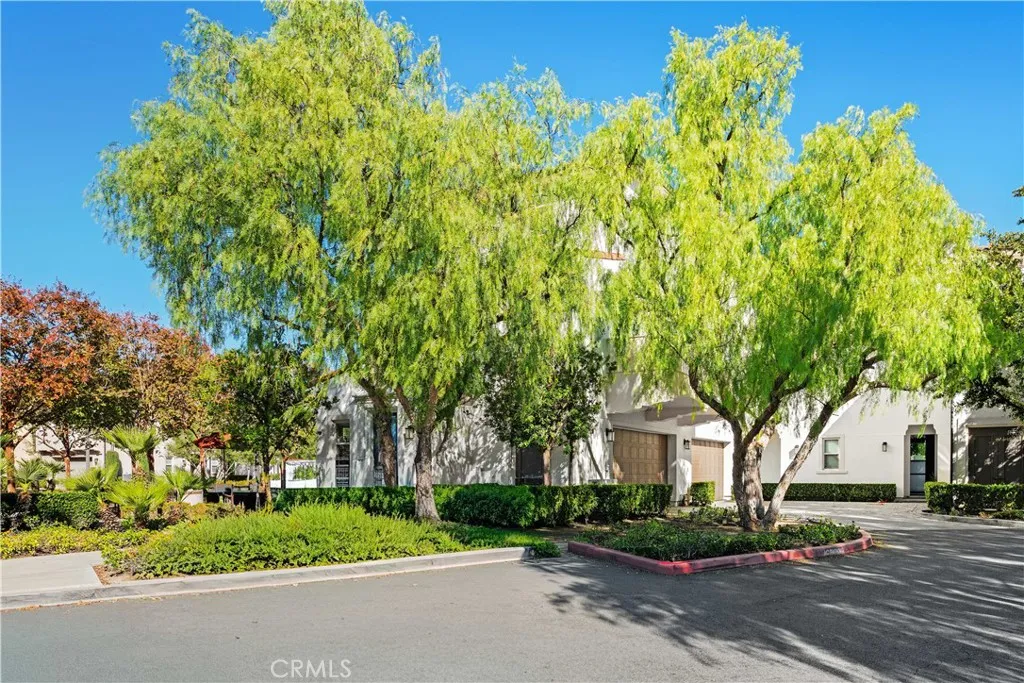 26265 Prima Way, Saugus, California 91350 home-pic-7