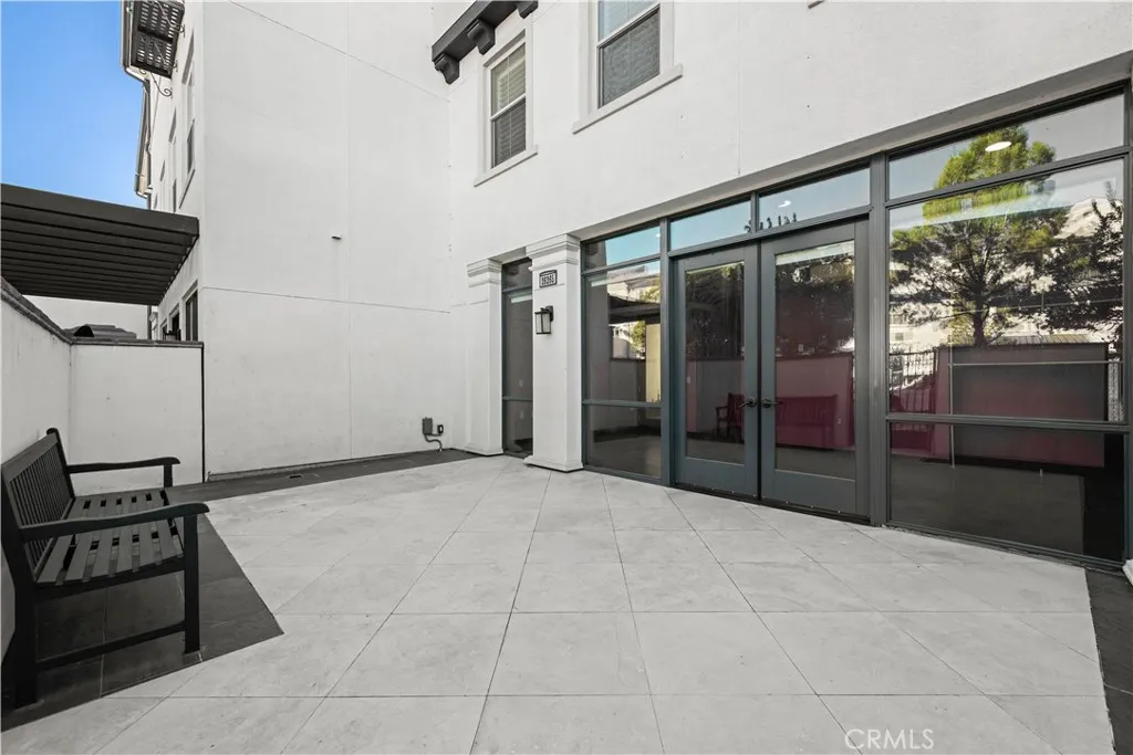 26265 Prima Way, Saugus, California 91350 home-pic-40