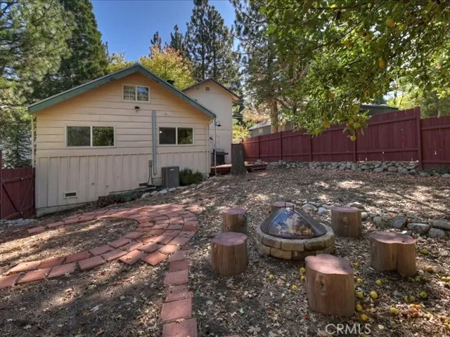 264 Forest Circle, Crestline, California 92325