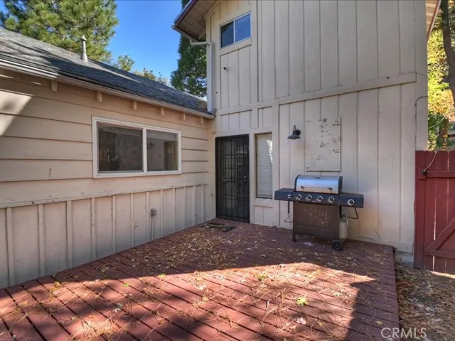 264 Forest Circle, Crestline, California 92325