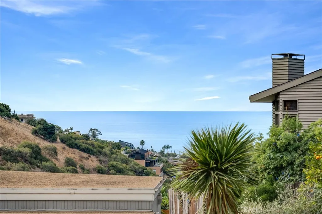 1450 Terrace Way, Laguna Beach, California 92651 home-pic-13