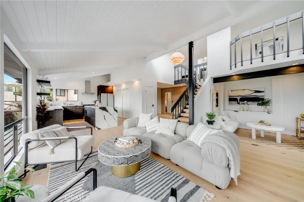 1450 Terrace Way, Laguna Beach, California 92651 home-pic-9