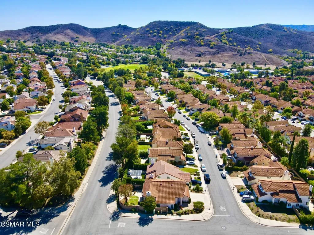 510 Savona Way, Oak Park, California 91377 home-pic-1
